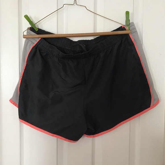 Cute Woman’s Shorts - Picture 2 of 3